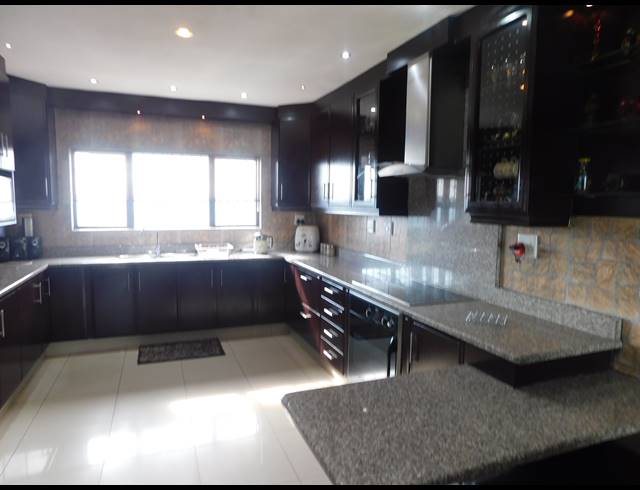 4 BEDROOM HOUSE FOR SALE IN SHALLCROSS